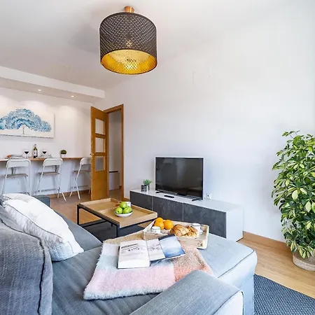Modern Beach Apartment Valparaiso With Parking Malaga Exterior photo