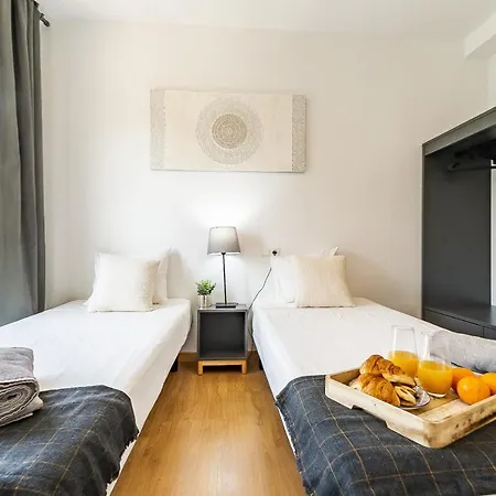 Modern Beach Apartment Valparaiso With Parking Malaga Exterior photo